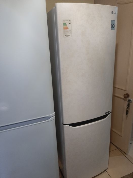 Холодильник LG no frost . Гарантия . Доставка. Whats App.