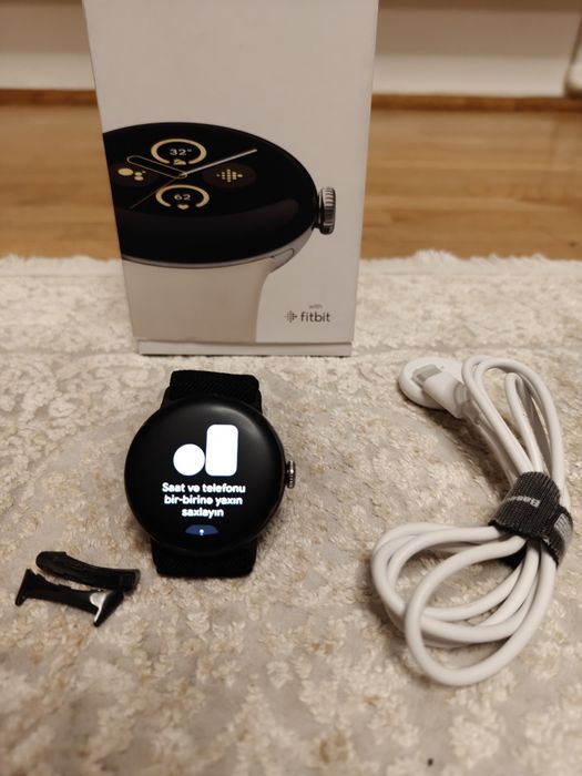 Vând smartwatch Google pixel 2