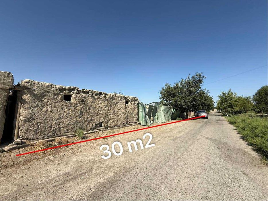 TAYYOR 17 sotiqli hovli sotiladi