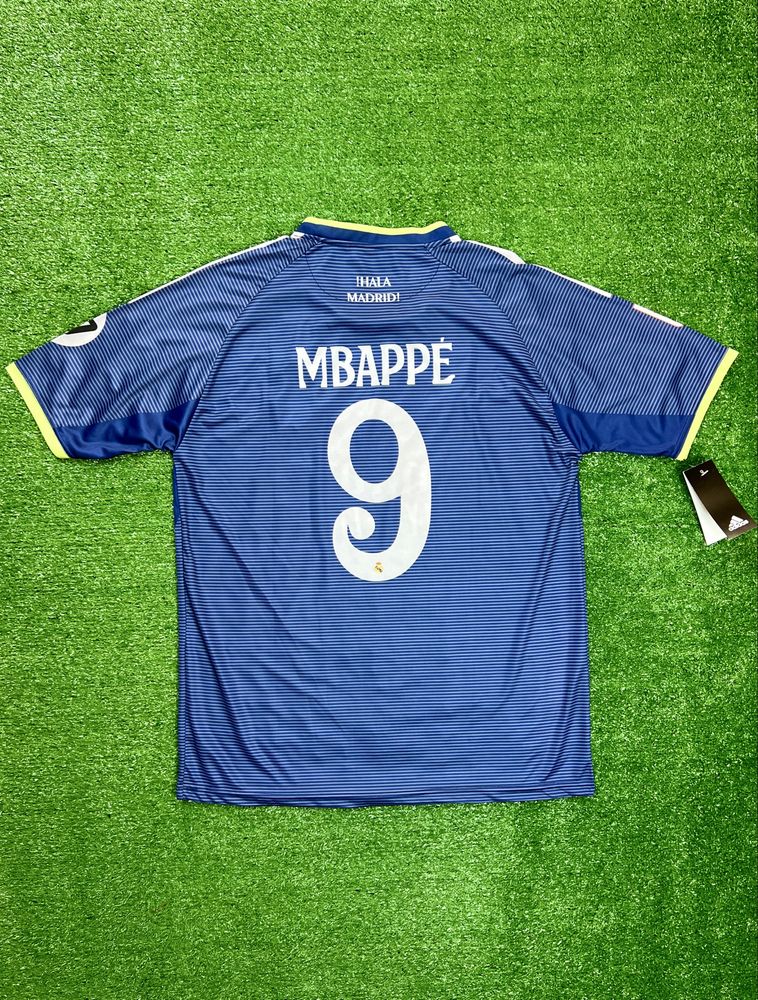 Най-новата футболна тениска на Реал Мадрид/Real Madrid/M’bappe/25/26