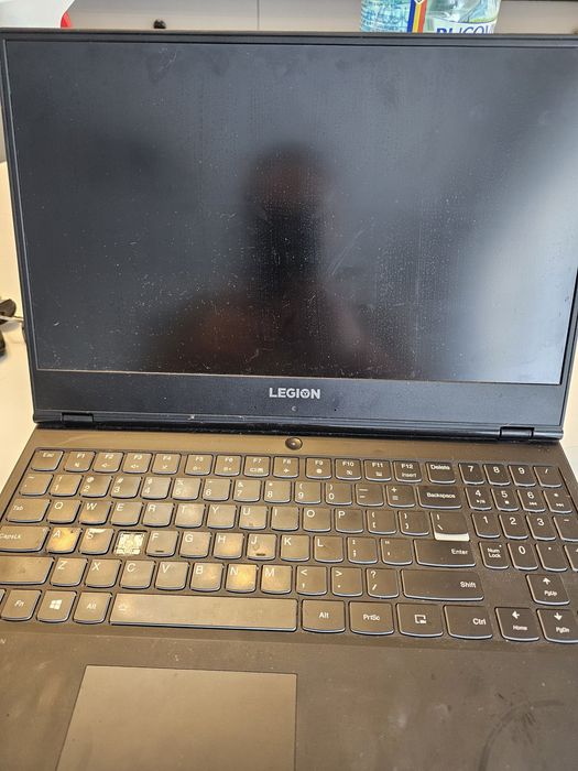 Vand laptop Lenovo Legion Y530