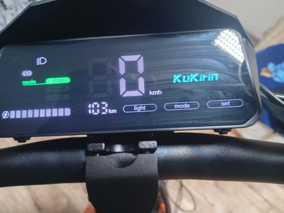 Trotineta electrica KUKURIN G3