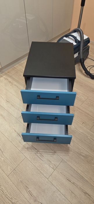 Шкаф красив и много здрав