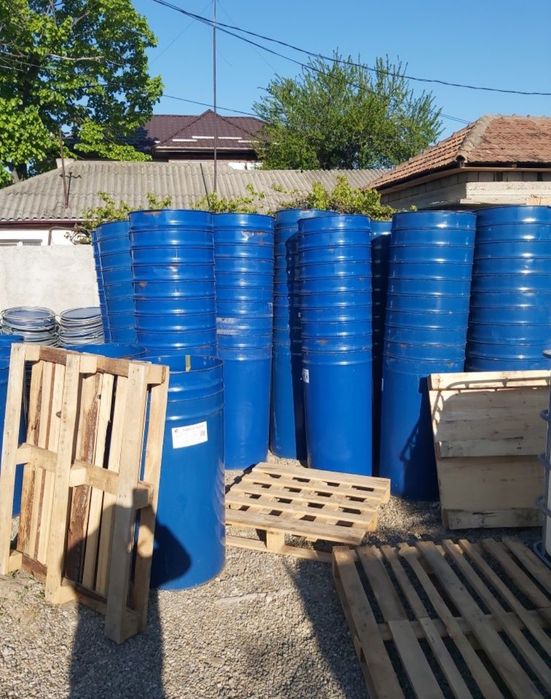 Butoaie tabla cu capac si colier fixare 220 litri