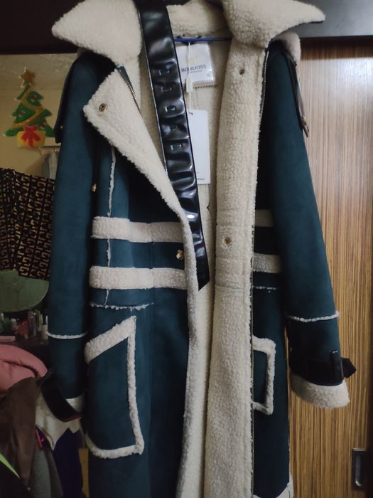 Продам дубленку детскую