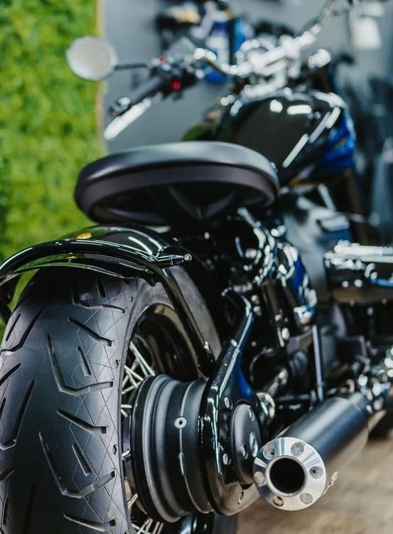 Спешно! BMW R18 Bobber