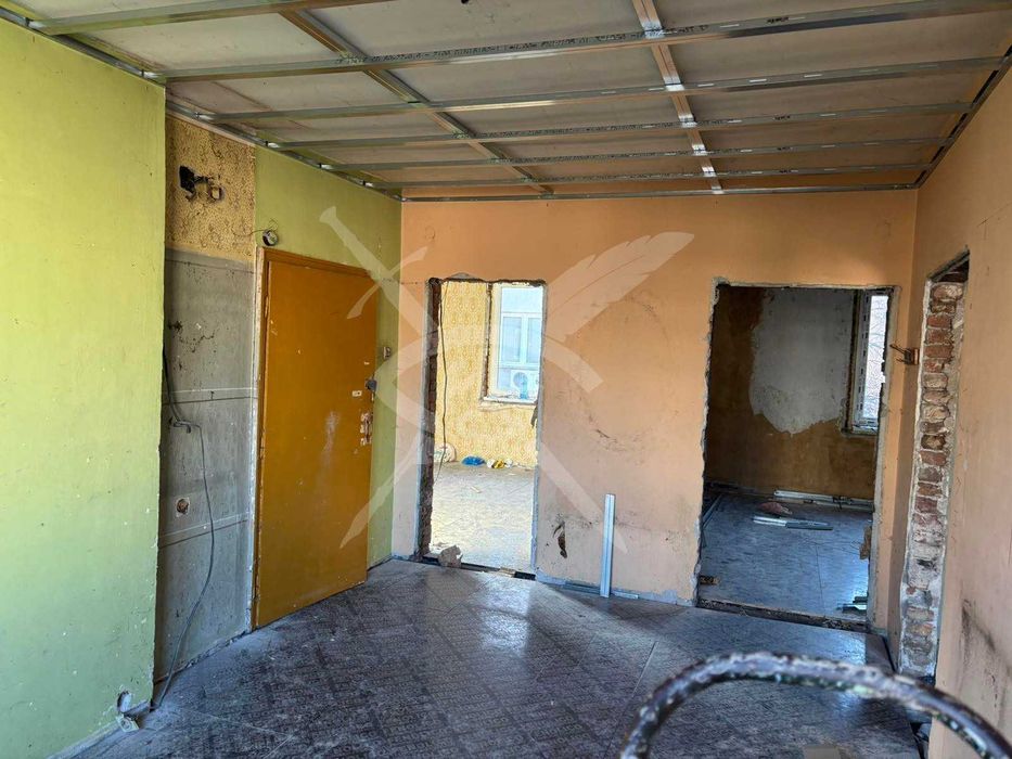 Продава се Многостаен апартамент в София, Център - 110 кв.м за 2082 €/кв.м - Снимка #17