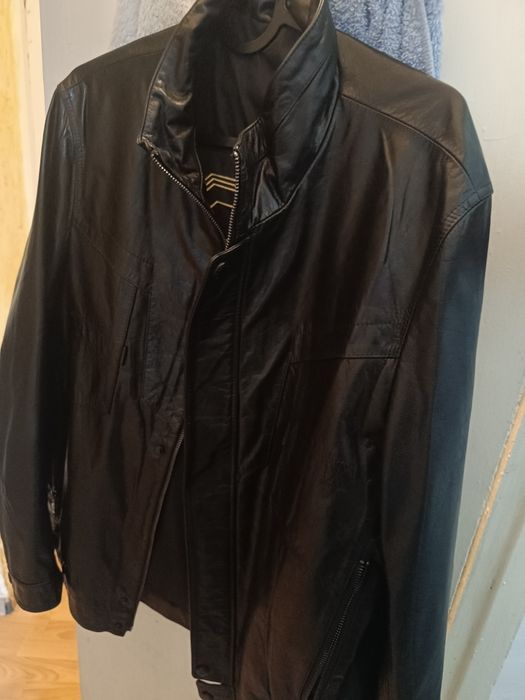 Продам курту кожанный