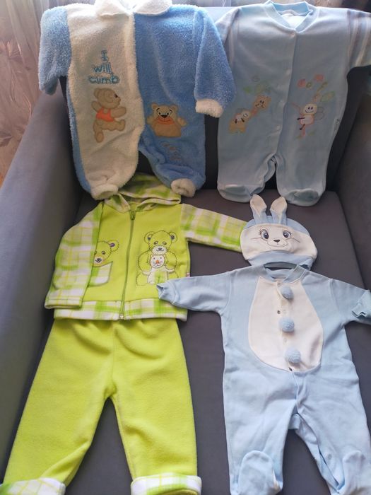 Вещи детские продам