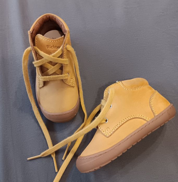 Боси Обувки Richter