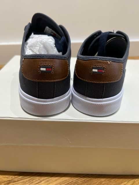 продам мужскую обувь