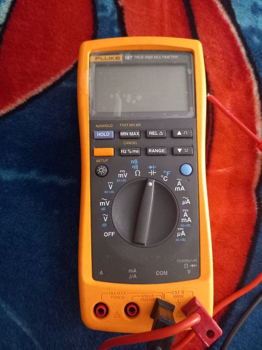 Multimetru fluke187