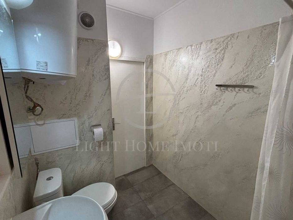 Продава се Тристаен апартамент в Пловдив, Христо Смирненски - 65 кв.м за 1768 €/кв.м - Снимка #8