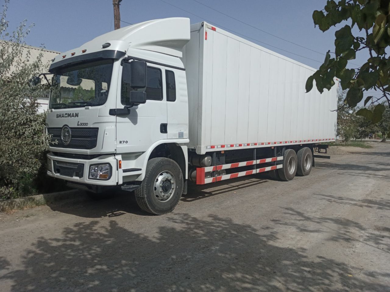 Shacman l 3000     2023 yil