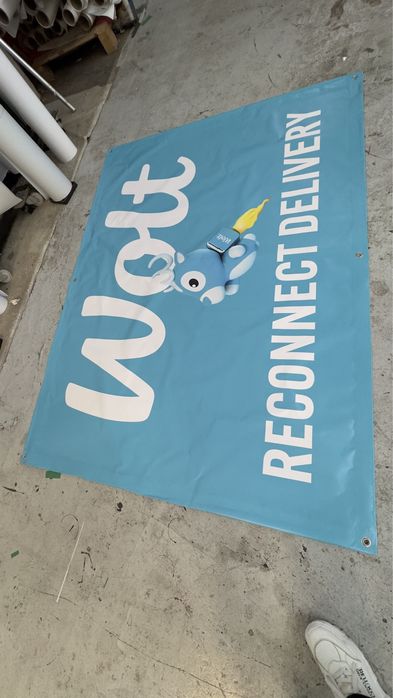 benere banere bennere bannere stikere autocolante etichete colantari