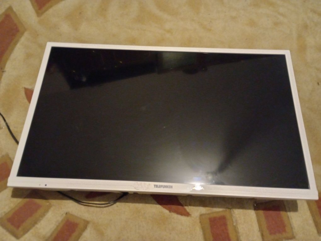 Vind tv LCD LG LOC și telefuken jvctv led NEI nou 98 cm 32 inch