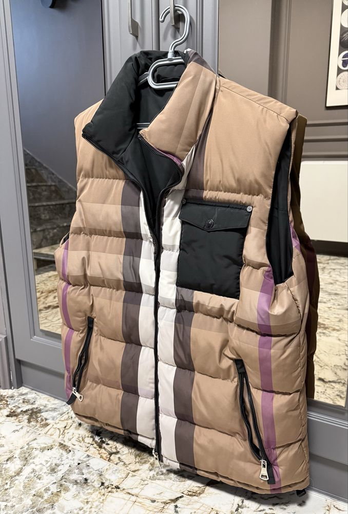 Уникална двулицева мъжка грейка/елек/Burberry