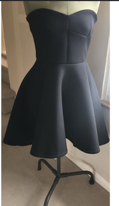 Стилна рокля М размер