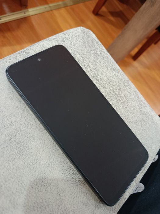 Telefon Mobil Xiaomi Redmi 12 5G Midnight Black 4+4GB RAM 128 ROM