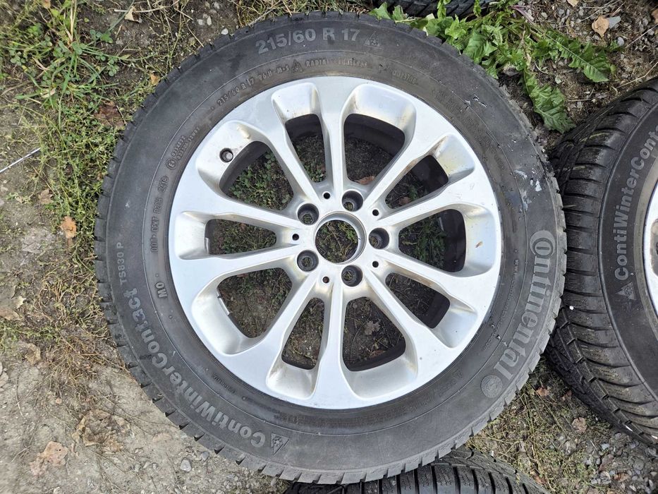 Оригинални джанти 17" за Mercedes GLA със ЗИМНИ гуми CONTINENTAL