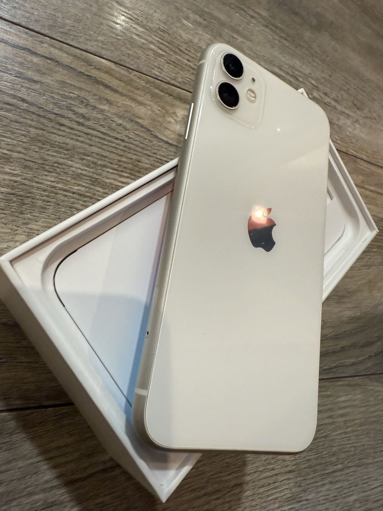 Iphone 11 white 64GB като нов!!! 94% батерия