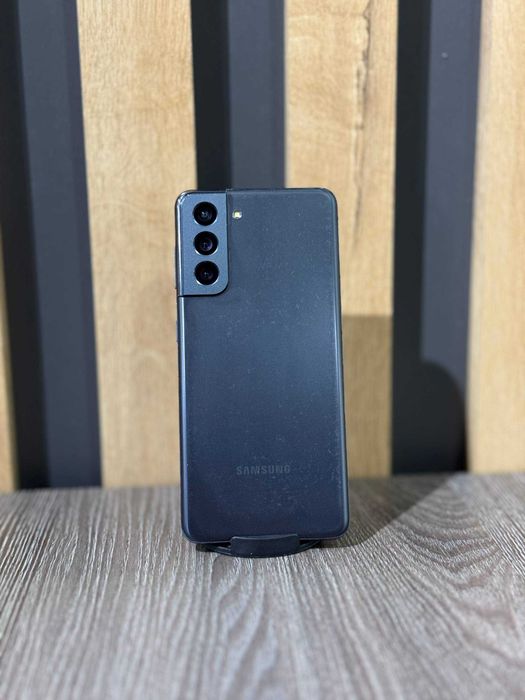 Телефон Samsung Galaxy S21 128GB / Самсунг Галакси С21 128ГБ