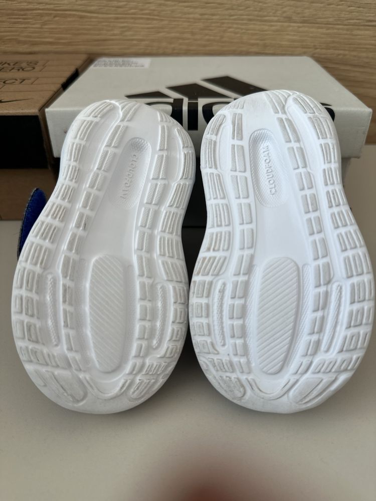Маратонки лот adidas i nike