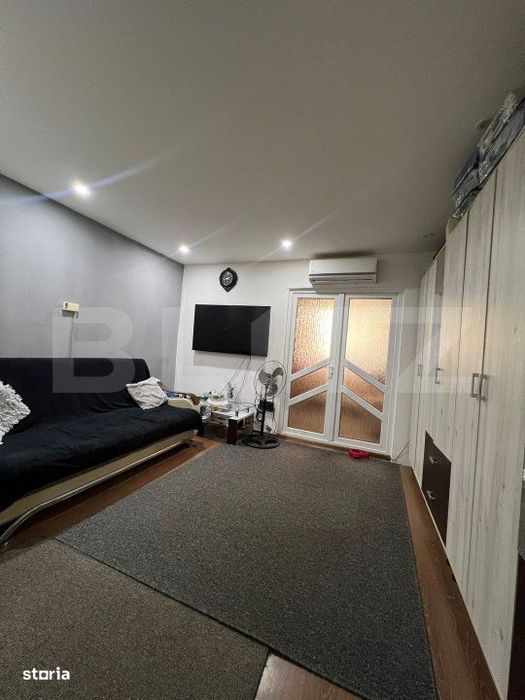 Garsoniera de vanzare, decomandata , zona Micro 3