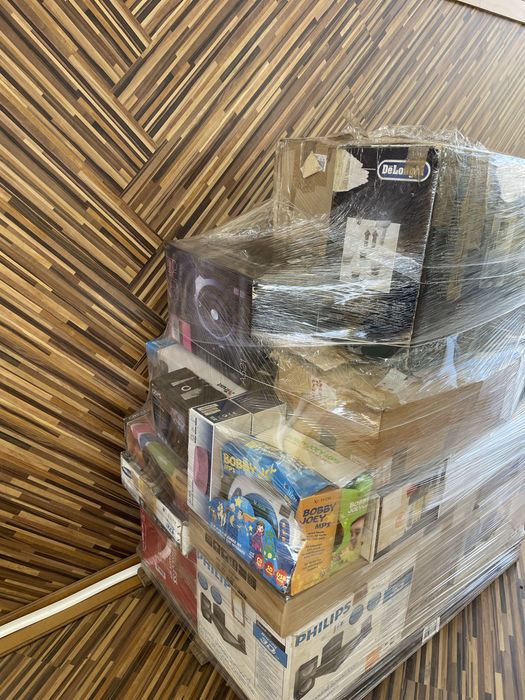 Палет с музикална и аудио техника