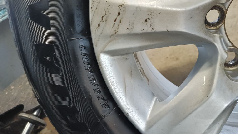 Продам шины Triangle