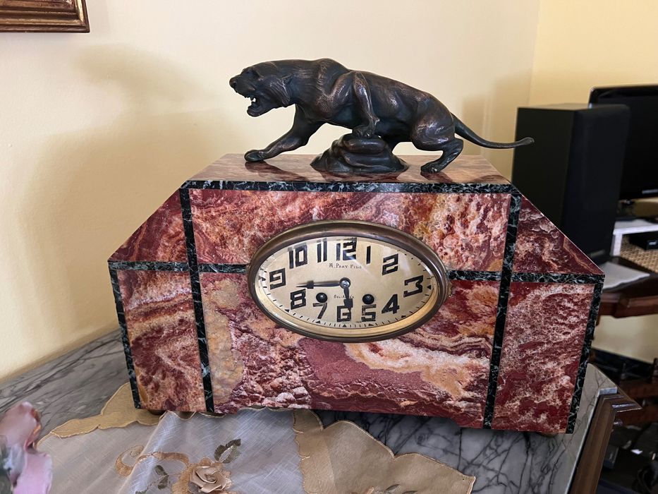 Антикварен часовник Art Decò