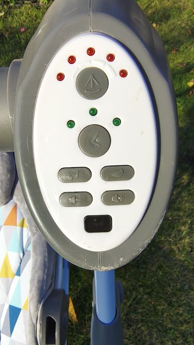 Електрическа люлка шезлонг