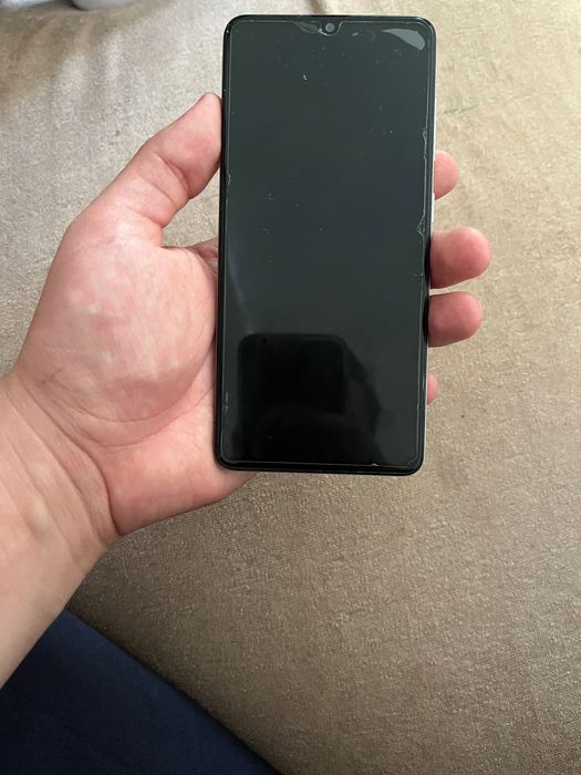 Телефон Samsung a41