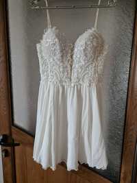 Бяла къса рокля 38 м размер