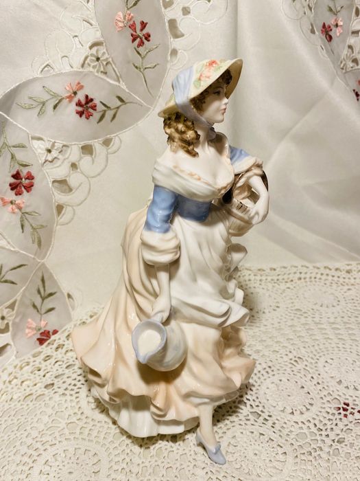 порцеланова статуетка Coalport