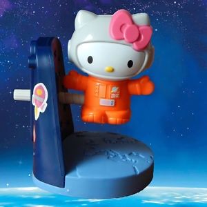 Figurine Hello Kitty, Smurfs' orange house, Parrot