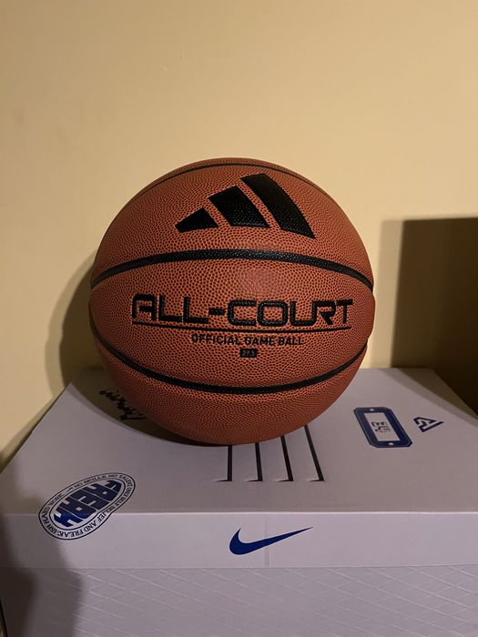 НОВА Adidas All Court баскетболна топка