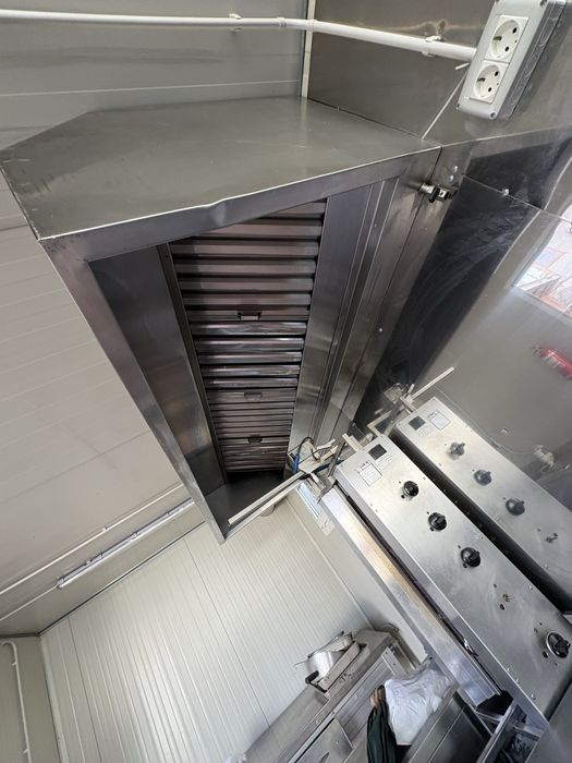 Vand Container fast food