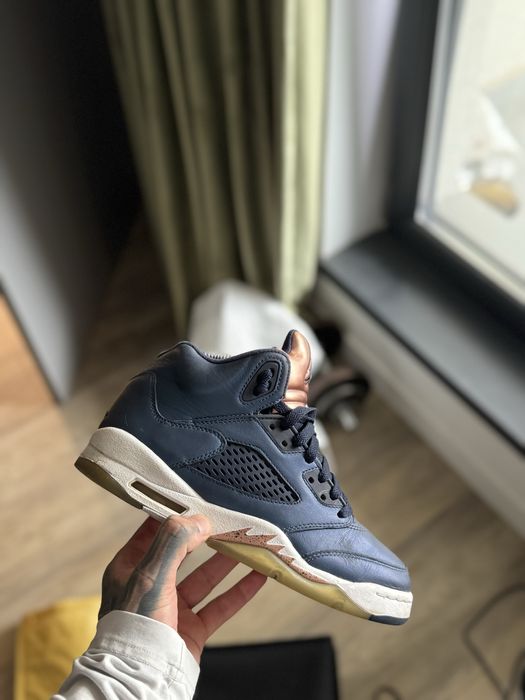 Nike Jordan Retro 5 “Bronze”