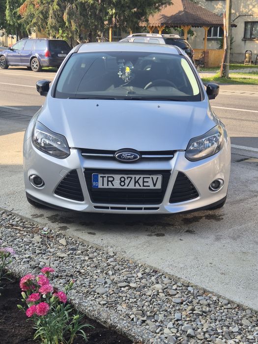 Ford Focus  2011