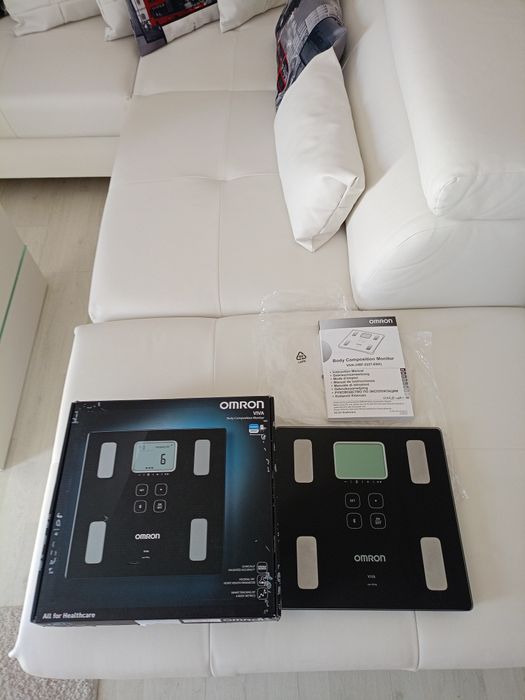 Vând cantar cu monitor compoziție corporala,cu app mobil, bluethooth,n