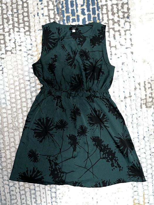 Продам женские вещи