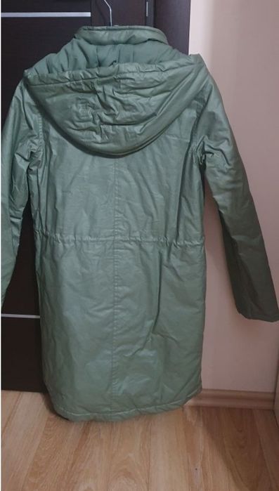 Geacă Reserved 10-11 ani (146cm)