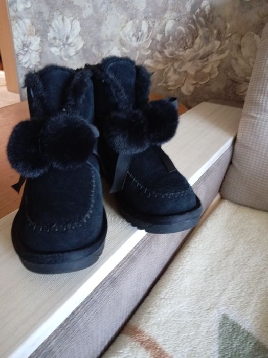 Обувь для девочки, уги, ботинки
