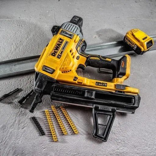 Акумулаторен Такер DeWALT DCN890NT / за бетон и метал / 18V XR