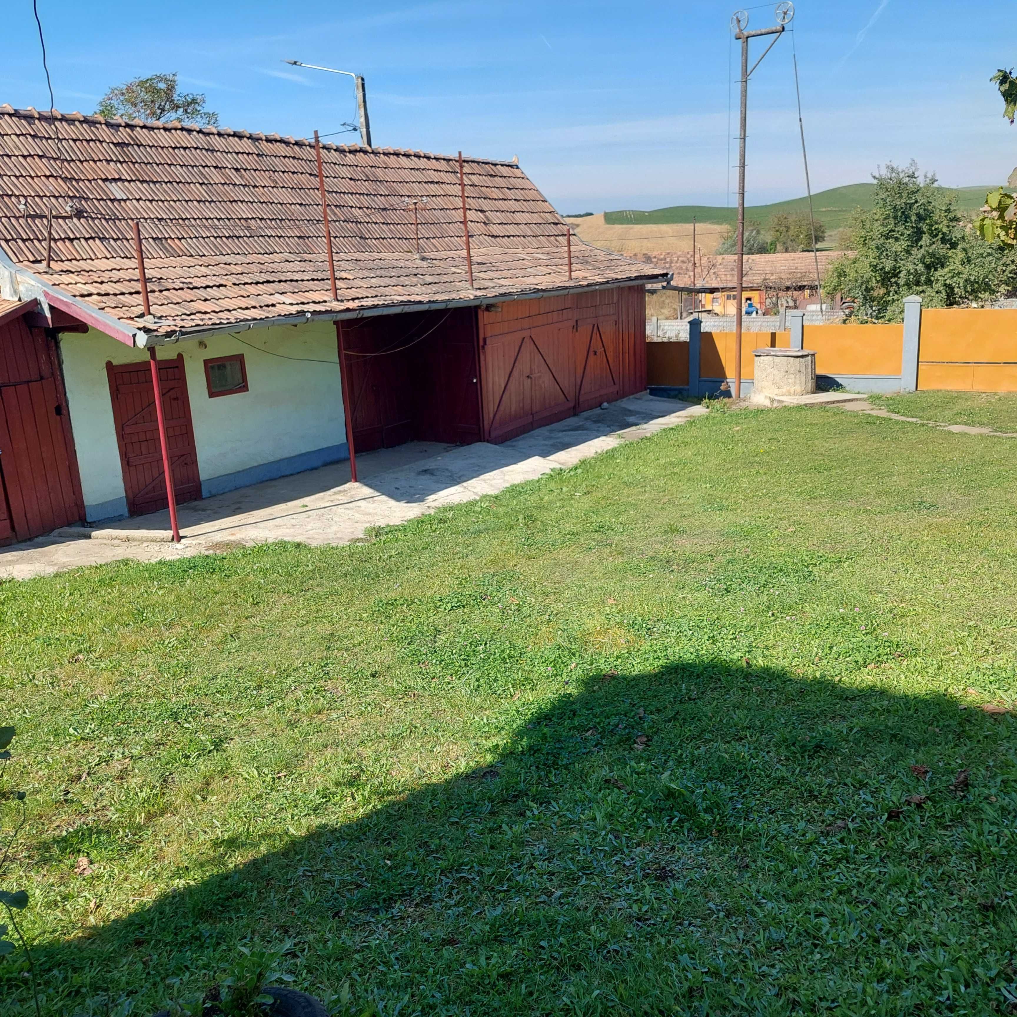 Vand urgent casa in triteni colonia