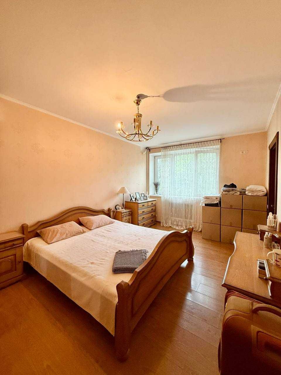 4-х комнатная переделана в 3-ную квартиру на Ц-1  ID: 2571