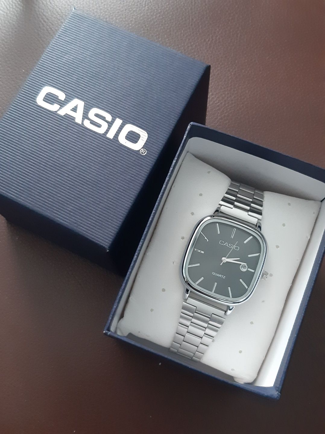 Продам часы Касио доставка бесплатно