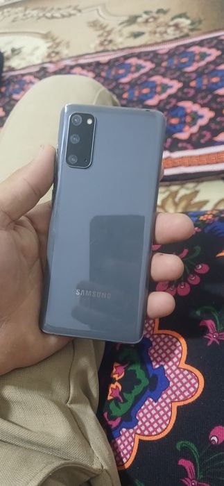 Galaxy Samsung S20 5g sotiladi