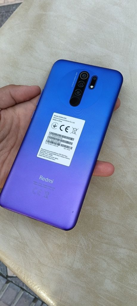 Redmi 9.       Среднем состоянии